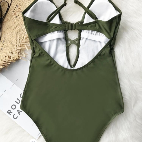 Ladies vintage lace one piece swimsuit - Picture 5 of 5